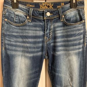 Buckle Black #53 Ankle Skinny Sz 26